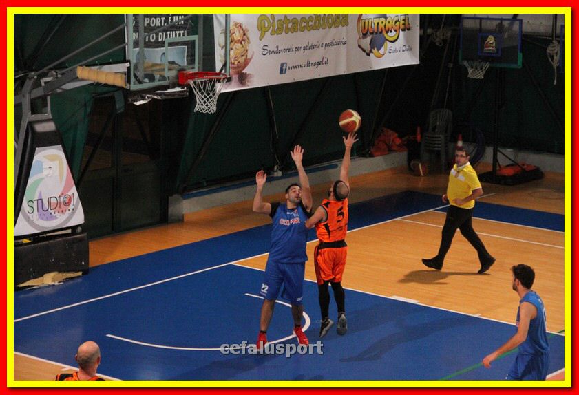 150114 LascariUisp 075_tn.jpg